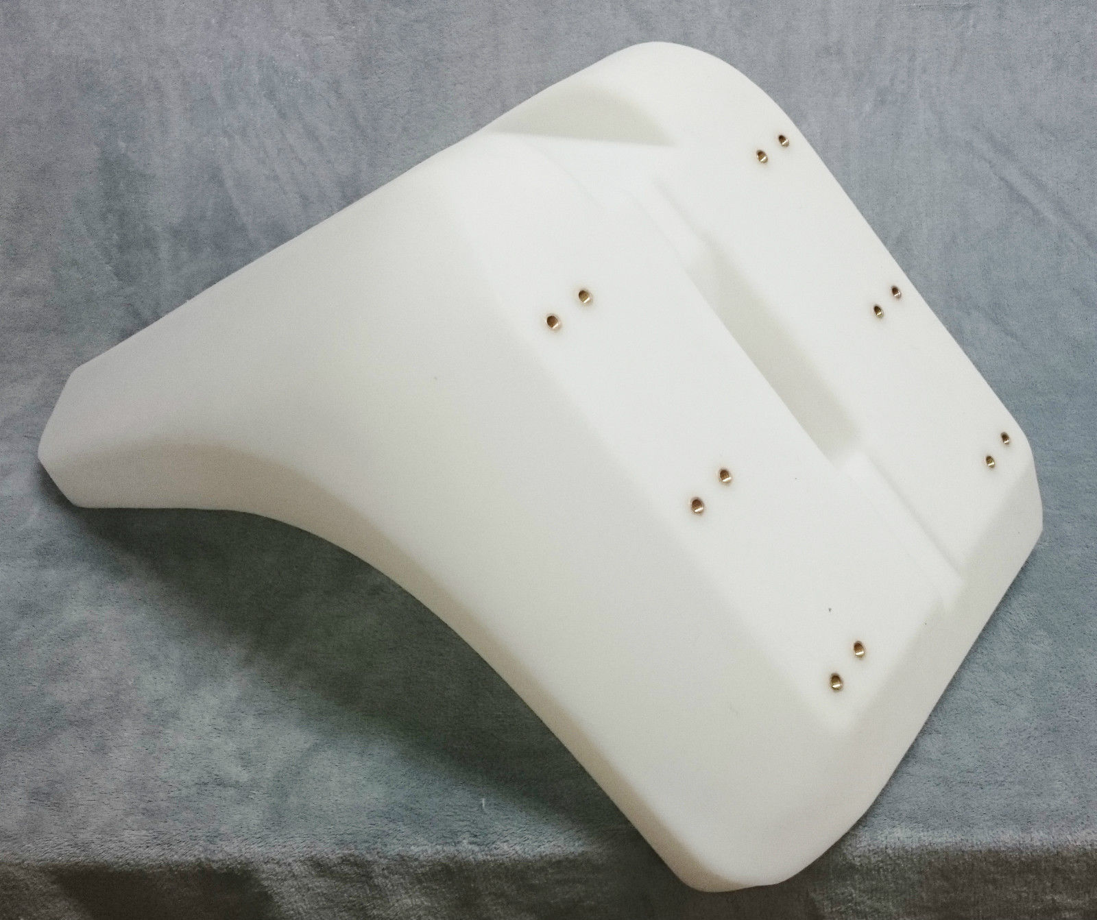 Fuel Tanks built into Seating. afors advert No41478